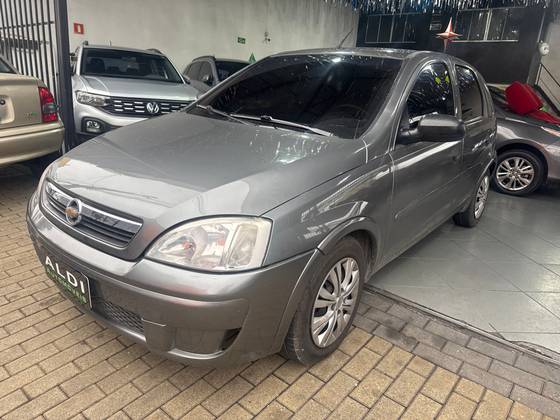 CHEVROLET CORSA 1.4 MPFI MAXX 8V FLEX 4P MANUAL CHEVROLET CORSA 1.4 MPFI MAXX 8V FLEX 4P MANUAL
